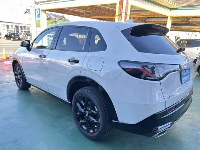 ZR-V (ホンダ)e：HEV Z ブラックスタイル登録済未使用車 2