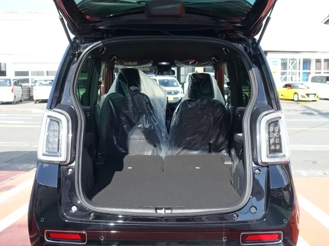 N-ONE(ホンダ)ＲＳ ６ＭＴ新車見本展示無 11