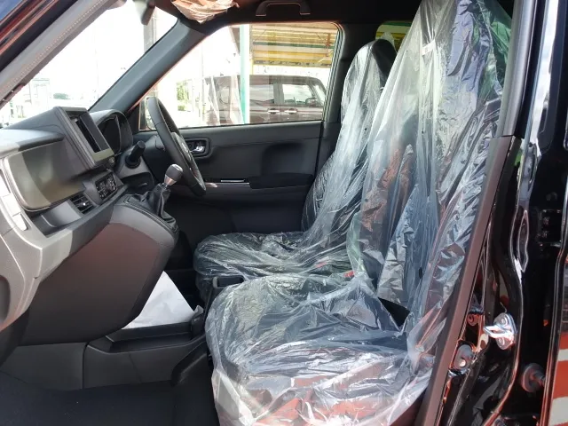 N-ONE(ホンダ)ＲＳ ６ＭＴ新車見本展示無 3