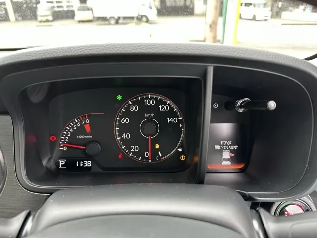N-ONE(ホンダ)ＲＳ ＡＴ新車見本展示無 14