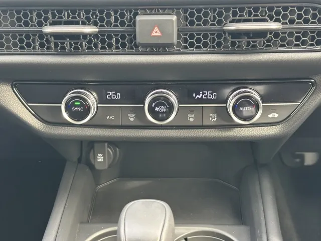 ZR-V(ホンダ)Xディーラ-試乗車 15