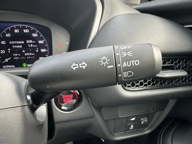 ZR-V(ホンダ)Xディーラ-試乗車 25