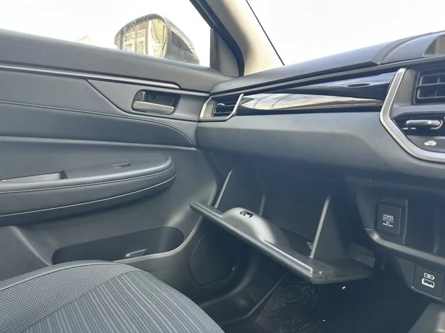 WR-V(ホンダ)Z+登録済未使用車 18