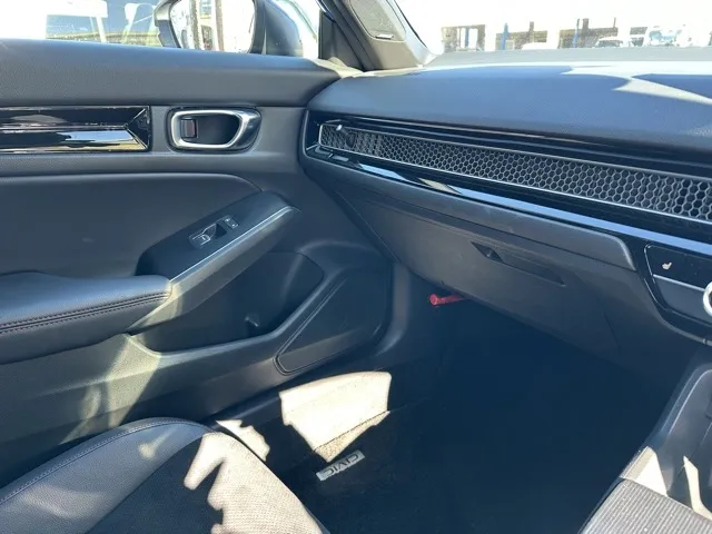 シビック(ホンダ)e：HEV中古車 22