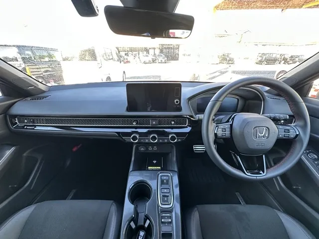 シビック(ホンダ)e：HEV中古車 5