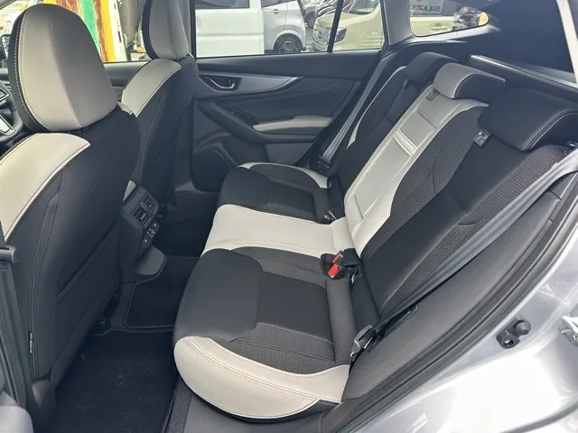 レヴォーグ(スバル)リミテッド EX中古車 4