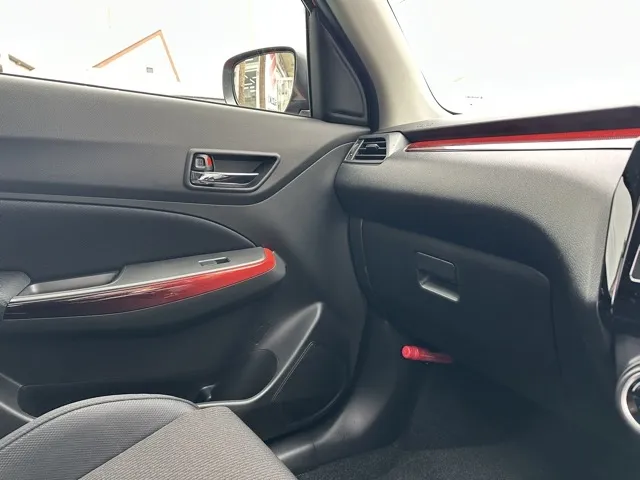 スイフト(スズキ)ベースグレード　セーフティサポート MT登録済未使用車 17