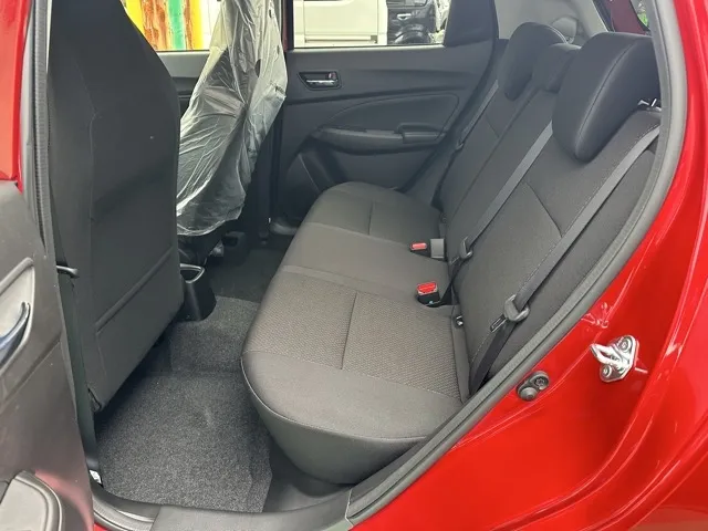 スイフト(スズキ)ベースグレード　セーフティサポート MT登録済未使用車 4