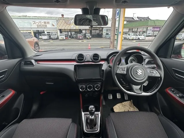 スイフト(スズキ)ベースグレード　セーフティサポート MT登録済未使用車 5
