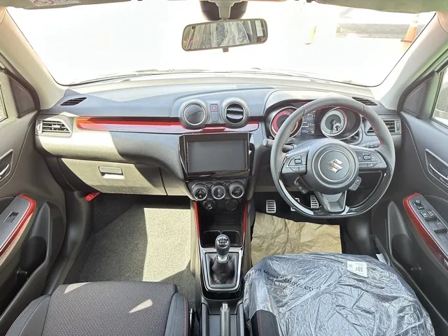 スイフト(スズキ)ベースグレード　セーフティサポート MT登録済未使用車 5