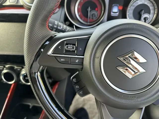 スイフト(スズキ)ベースグレード　セーフティサポート MT登録済未使用車 22