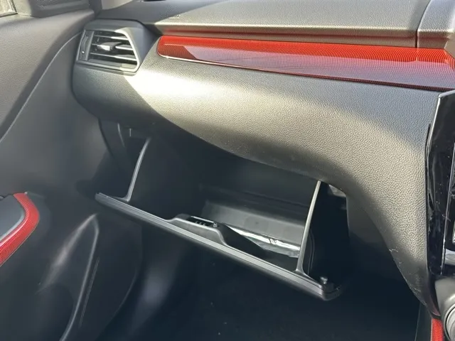 スイフト(スズキ)ベースグレード　セーフティサポート MT登録済未使用車 23
