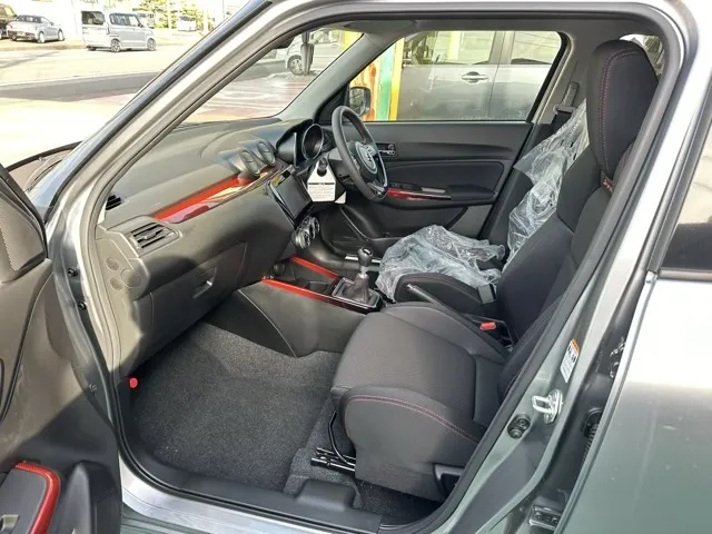 スイフト(スズキ)ベースグレード　セーフティサポート MT登録済未使用車 7