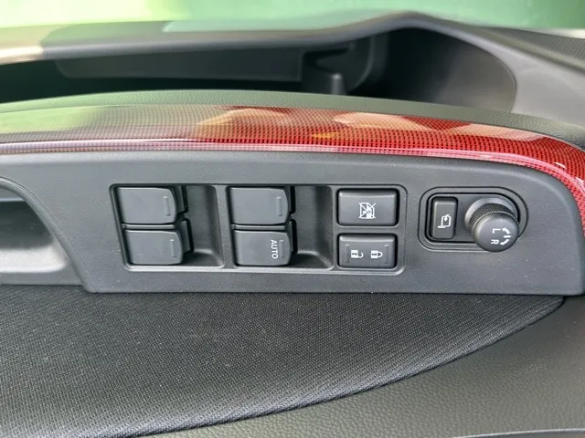 スイフト(スズキ)ベースグレード　セーフティサポート MT登録済未使用車 11