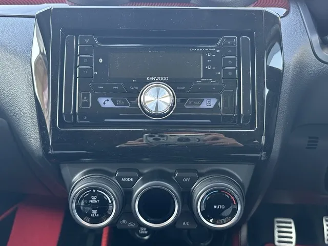 スイフト(スズキ)ベースグレード　セーフティサポート MT登録済未使用車 16