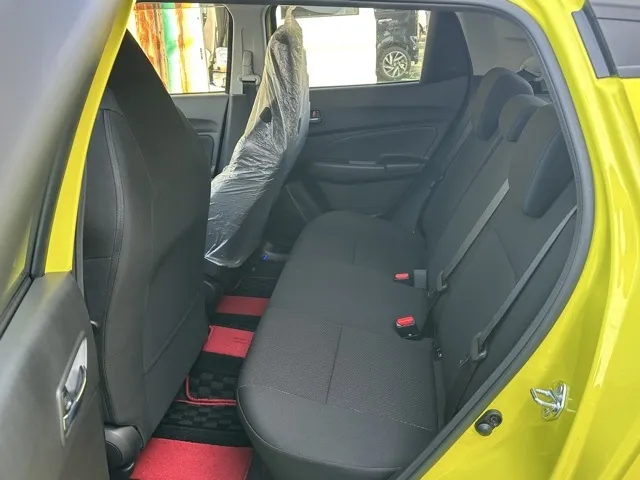 スイフト(スズキ)ベースグレード　セーフティサポート MT登録済未使用車 4