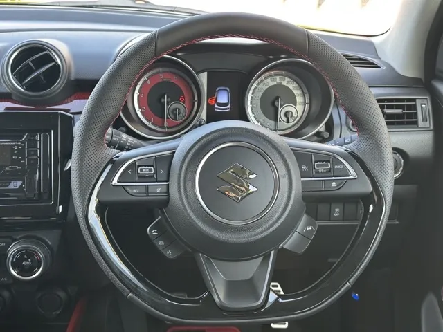 スイフト(スズキ)ベースグレード　セーフティサポート MT登録済未使用車 6