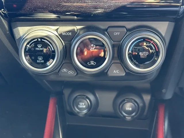 スイフト(スズキ)ベースグレード　セーフティパッケージ 全方位カメラ MT中古車 16