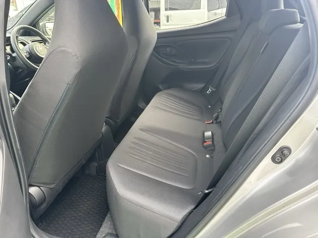 ヤリス(トヨタ)Ｇ中古車 4