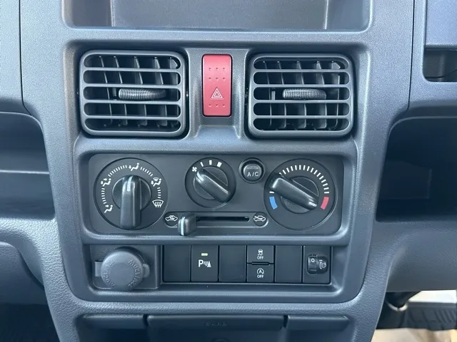 クリッパートラック(ニッサン)DX MT届出済未使用車 12