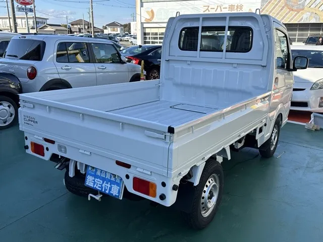 クリッパートラック(ニッサン)DX MT届出済未使用車 6