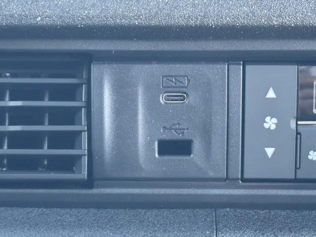 N-BOX(ホンダ)N-BOXカスタム届出済未使用車 18