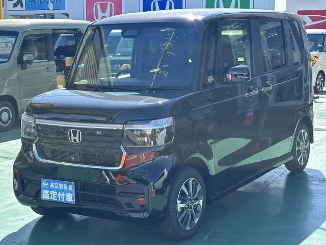 N-BOX(ホンダ)N-BOXカスタム届出済未使用車 1