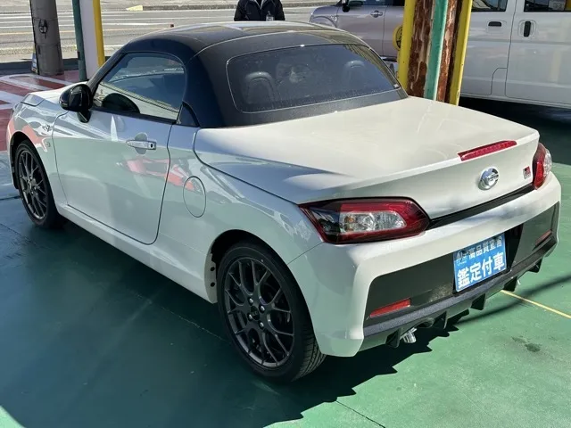 コペン(ダイハツ)GRスポーツ CVT届出済未使用車 19