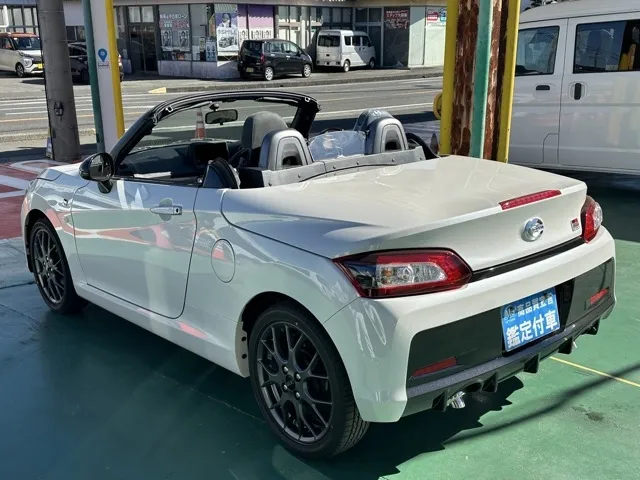 コペン(ダイハツ)GRスポーツ CVT届出済未使用車 2