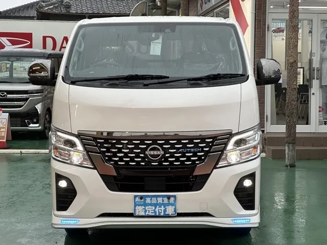 キャラバン(ニッサン)オーテック 左PSD ディーゼル 寒冷地仕様 4WD登録済未使用車 26