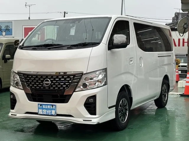キャラバン(ニッサン)オーテック 左PSD ディーゼル 寒冷地仕様 4WD登録済未使用車 1