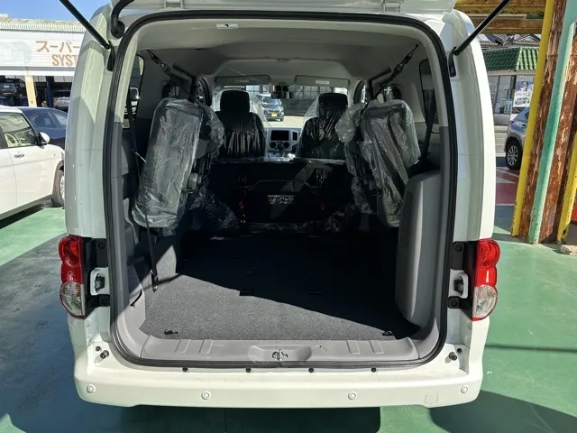 バネット(ニッサン)16X-3R 寒冷地仕様 7人乗り登録済未使用車 10