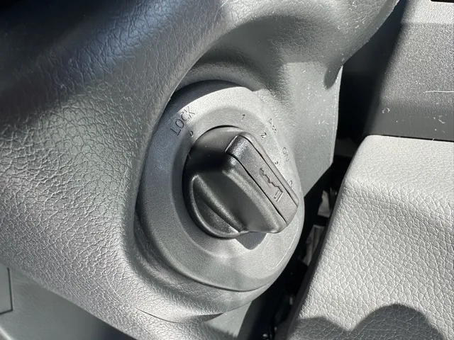 バネット(ニッサン)16X-3R 寒冷地仕様 7人乗り登録済未使用車 16