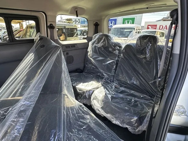 バネット(ニッサン)16X-3R 寒冷地仕様 7人乗り登録済未使用車 5