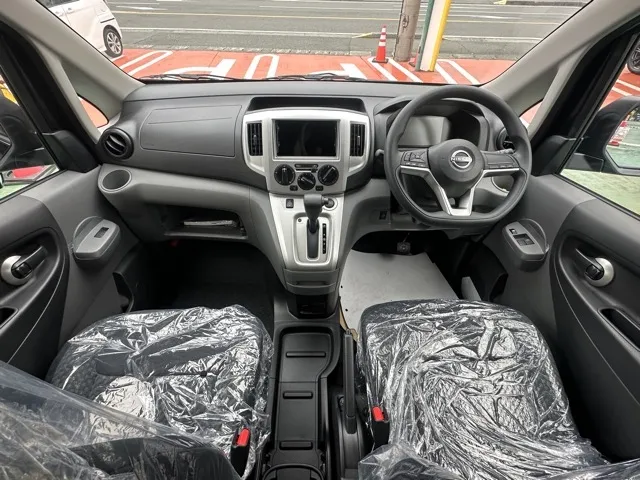 バネット(ニッサン)16X-3R 寒冷地仕様 7人乗り登録済未使用車 9