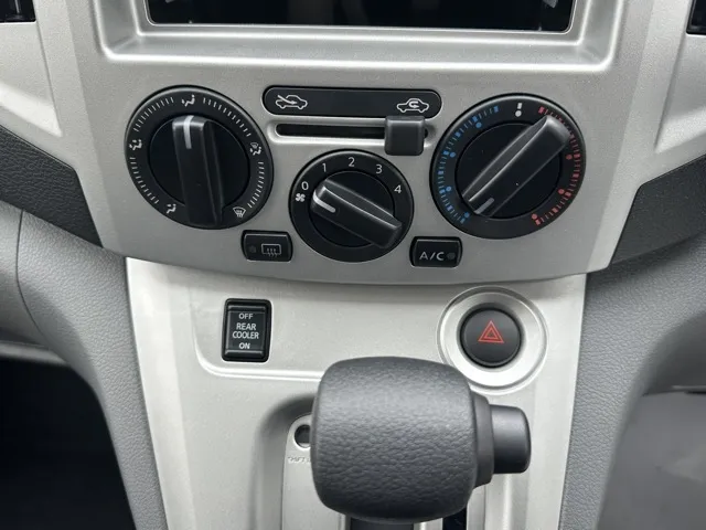 バネット(ニッサン)16X-3R 寒冷地仕様 7人乗り登録済未使用車 21