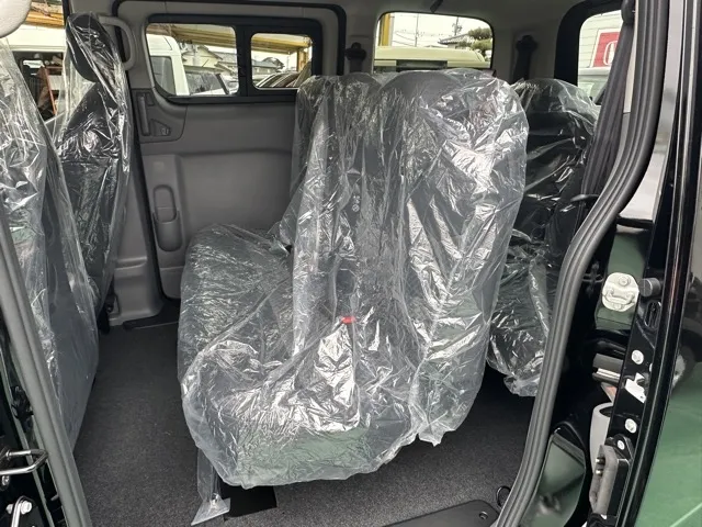 バネット(ニッサン)16X-3R 寒冷地仕様 7人乗り登録済未使用車 4