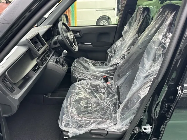 N-ONE(ホンダ)ＲＳ ６ＭＴ届出済未使用車 3