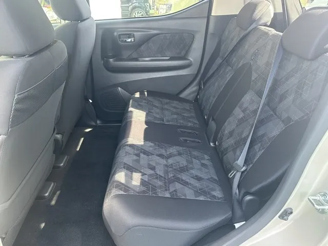 eKクロス(三菱)ＥＶ Ｐ中古車 4