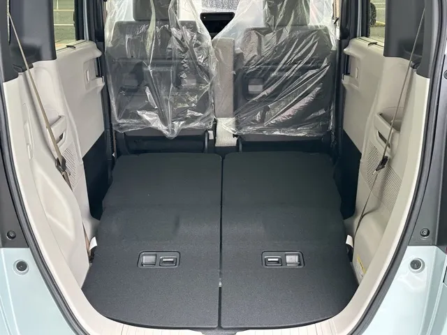 N-BOX(ホンダ)N-BOX ファッションスタイル コンフォートＰ届出済未使用車 11