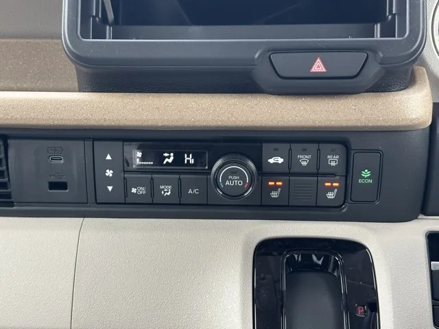 N-BOX(ホンダ)N-BOX ファッションスタイル コンフォートＰ届出済未使用車 17
