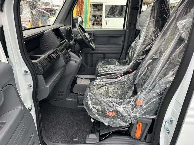 N-VAN(ホンダ)Gタイプ AT届出済未使用車 3