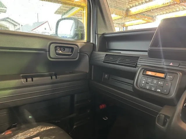 N-VAN(ホンダ)Lタイプ AT届出済未使用車 16