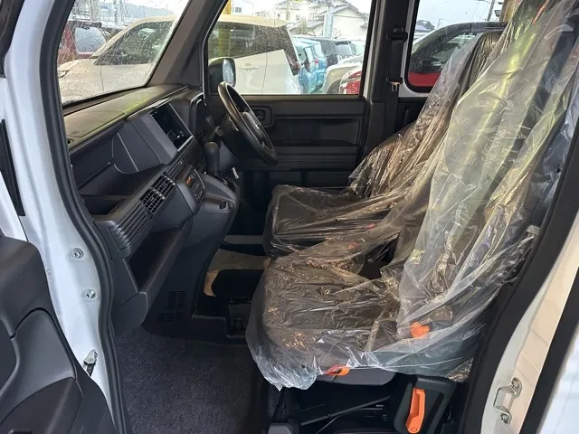 N-VAN(ホンダ)Lタイプ AT届出済未使用車 3