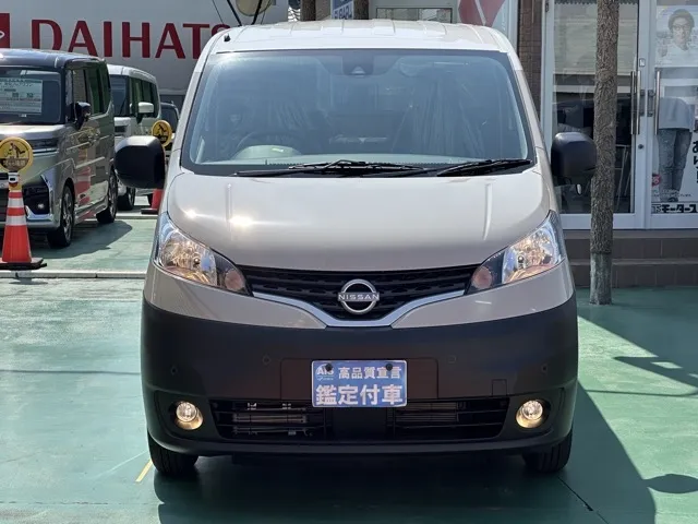 バネット(ニッサン)DX マイルーム 寒冷地登録済未使用車 29