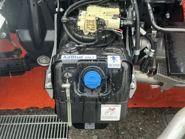 キャンター(三菱)３ｔ ローダースライドダンプ登録済未使用車 7