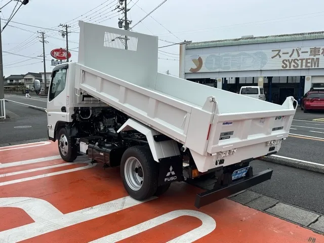キャンター(三菱)３ｔ ローダースライドダンプ登録済未使用車 15