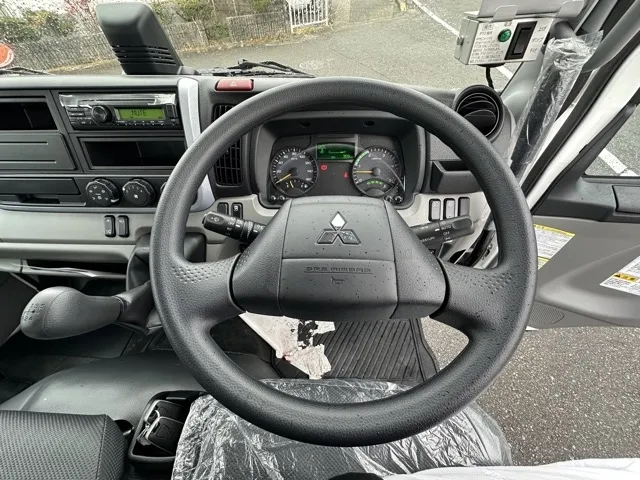 キャンター(三菱)３ｔ ローダースライドダンプ登録済未使用車 22