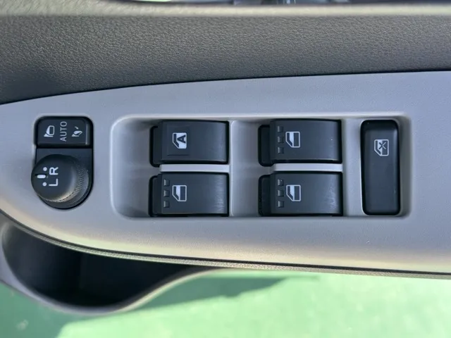 パッソ(トヨタ)モーダ Gパッケージ中古車 12