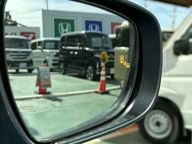 スイフト(スズキ)ベースグレード　セーフティサポート MT登録済未使用車 13